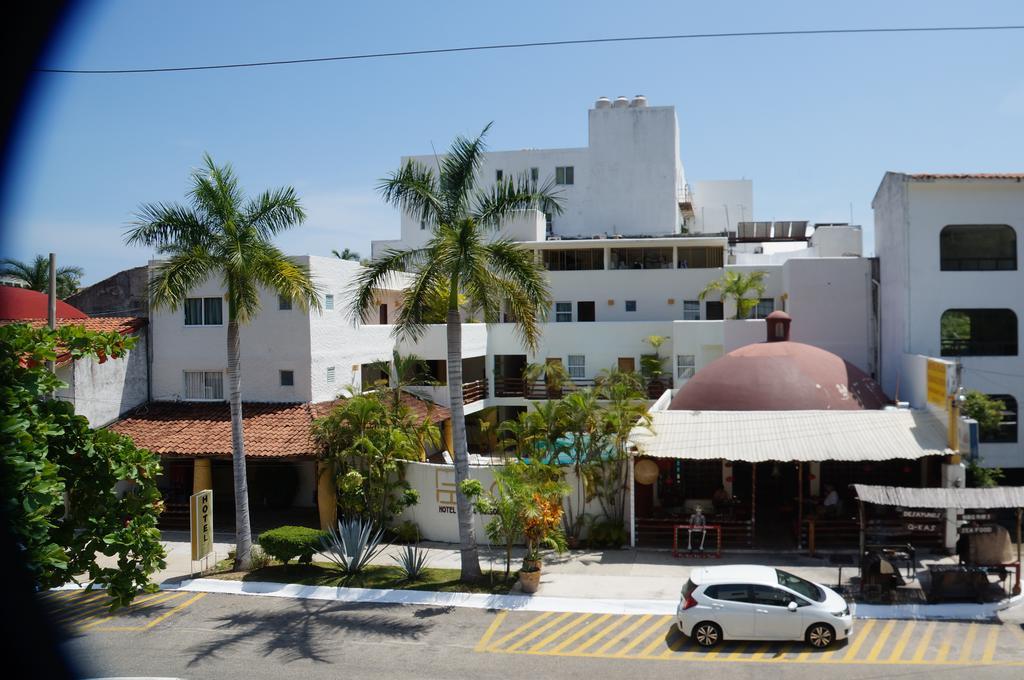 Hotel Plaza Tangolunda Kültér fotó